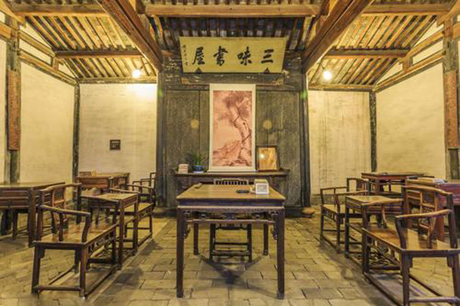 鲁迅|我们始终生活在鲁迅先生的笔下