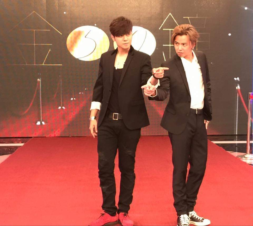 罗志祥现身黄鸿升灵堂事后ig发文我来看你了网友赞有人情味