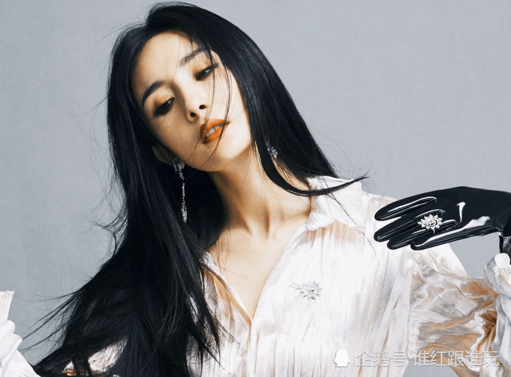 杨幂|没合照，P图也要带上杨幂？传了8年的大花恩怨，终于还了她清白