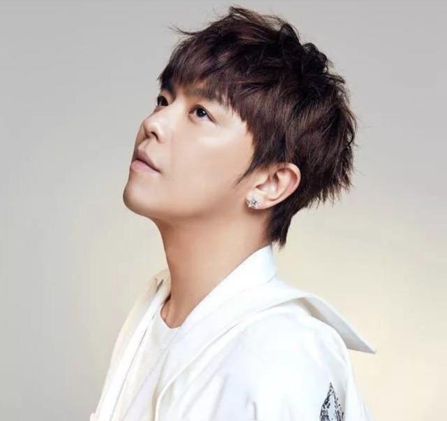 罗志祥|罗志祥黄鸿升恩怨始末：13年前厕所偷听生嫌隙，5年前闹掰至死没能和解