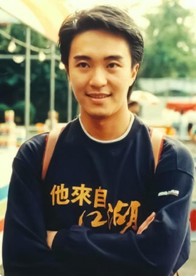 成龙|成龙叫她大姐，洪金宝甘愿被骂，息影18年被周星驰三请出山拍戏