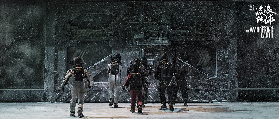 流浪地球|流浪地球加长版年内上映！将增加10分钟新片段，网友：N刷走起