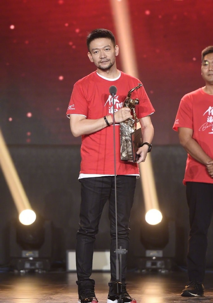 流浪地球|流浪地球加长版年内上映！将增加10分钟新片段，网友：N刷走起