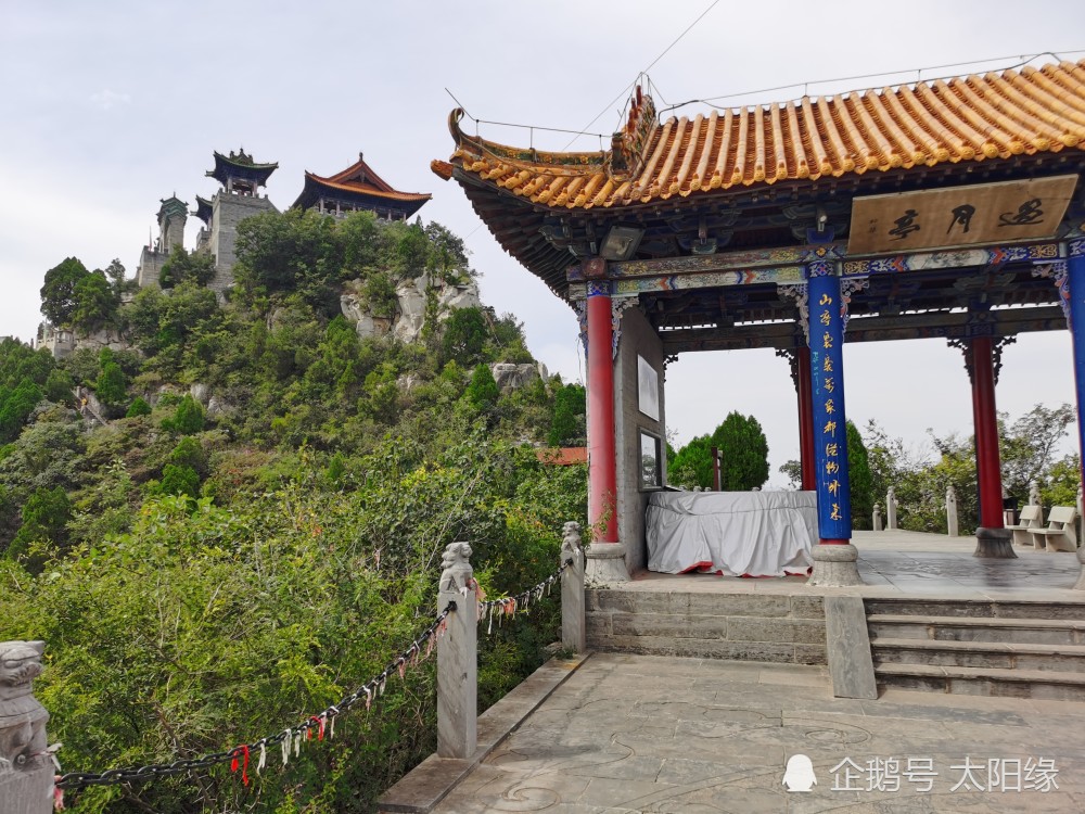 千岩竞秀|百福具臻豐歲年，千岩競秀滿青樹