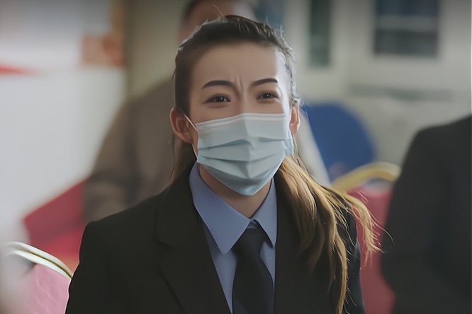最美逆行者|“云喷子”眼中的《最美逆行者》，英雄在抗疫，她们在“打拳”
