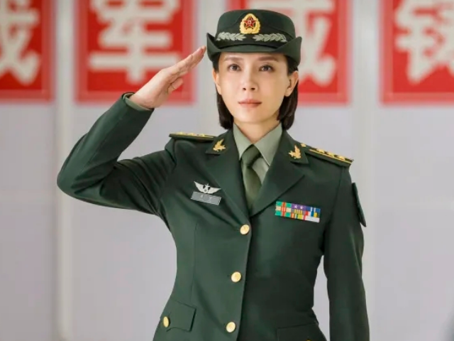 最美逆行者|本想靠《最美逆行者》翻身，不曾想却成背锅侠，肖战前途堪忧