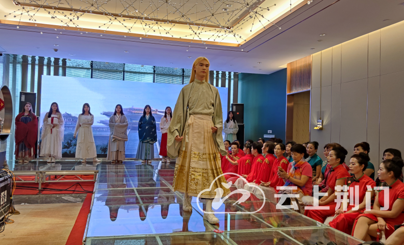 艺术团|一秒梦回汉唐！刚刚结束的这场比赛也太华丽了吧～听说总决赛就在…