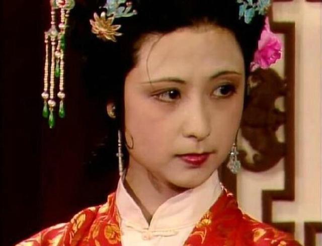 红楼梦|《红楼梦》里，贾母对姨娘群体很厌恶？从这件事上可以看出来