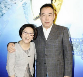 李少红|周迅陈坤贺恩师李少红得奖，晒合照P上杨幂，荣信达的辉煌为何止于他们？