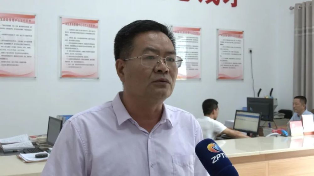 漳浦县教育局党委委员,二级主任科员 陈志伟:现全县所有家庭经济困难