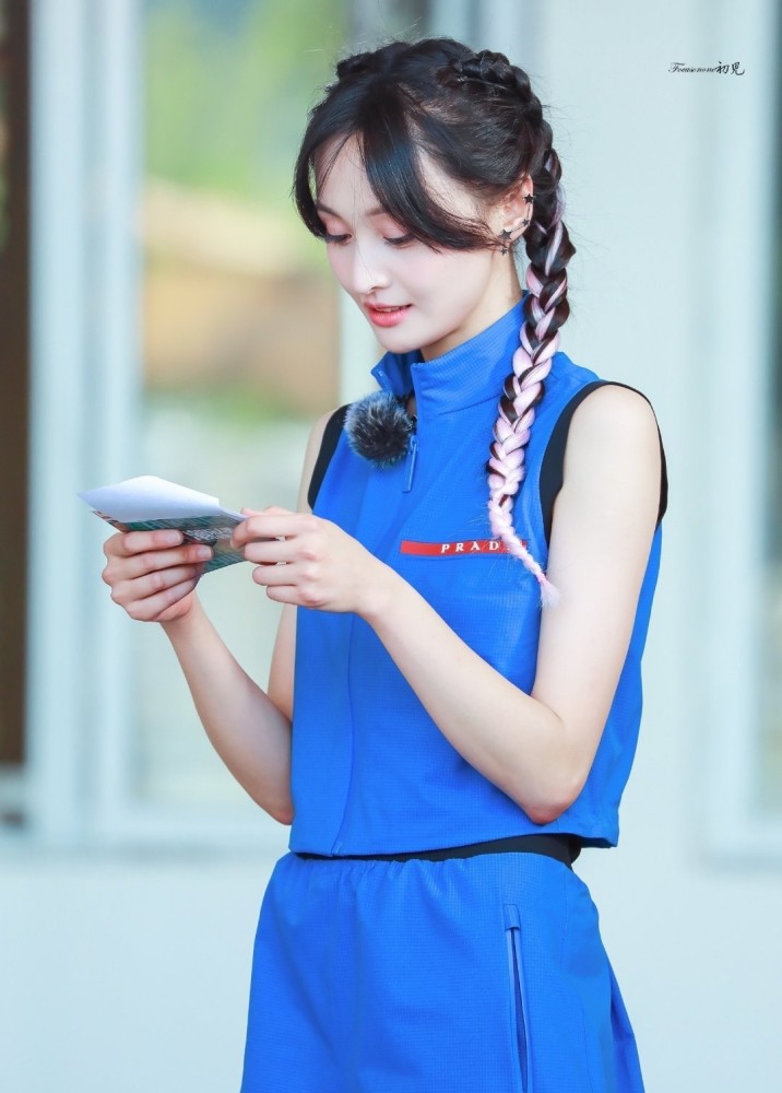 郑爽|郑爽录节目遭遇尴尬，曾自曝为吴亦凡而来，却不知道Kris是谁