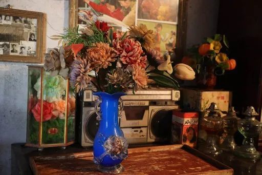 关伟|徐州“破烂王”寻宝20年，读懂的人都暴露了年龄！