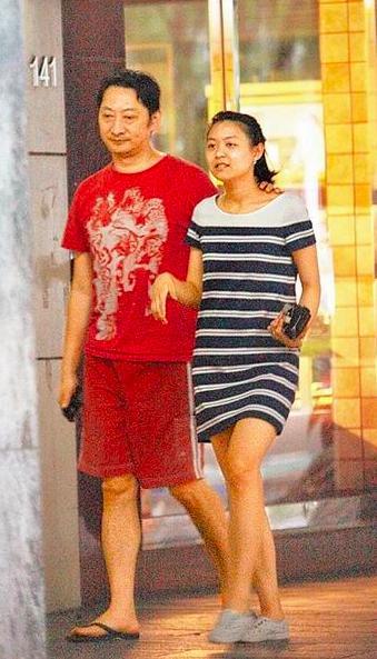 吕孔维|53岁男星官宣结婚！新婚妻子小其15岁，两人曾爱情长跑11年