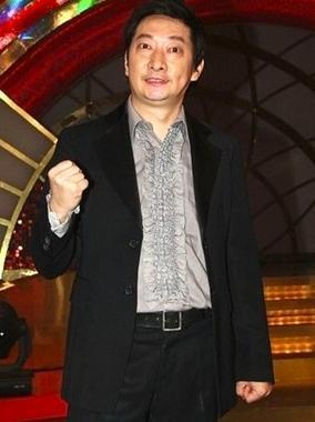 吕孔维|53岁男星官宣结婚！新婚妻子小其15岁，两人曾爱情长跑11年