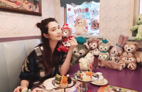 林志玲|吃瓜日报丨林志玲怀孕了？洪欣张丹峰离婚了？徐峥女儿出道了？