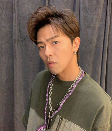 黄鸿升|黄鸿升爸爸拒绝罗志祥到灵堂悼念黄鸿升后，罗志祥高调的做法被赞高情商