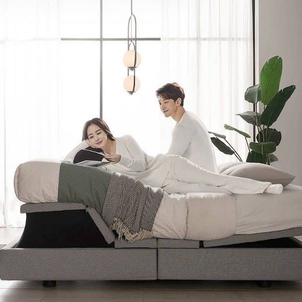 金泰希|Rain金泰希在家为二女儿办周岁宴，广邀亲友参加，现场照曝光