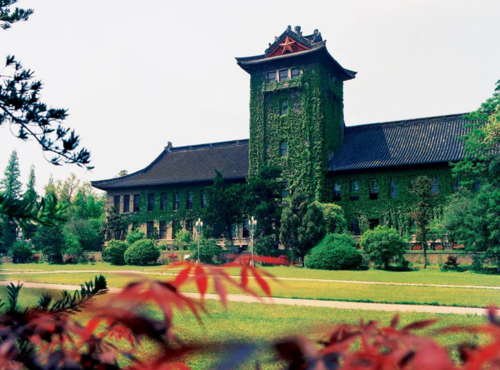 华东地区“最强的”6所大学，3所位于魔都。