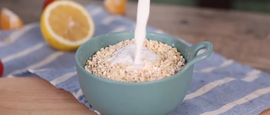 燕麦|性价比最高的明星食物，燕麦真的减肥、降糖、降脂样样行