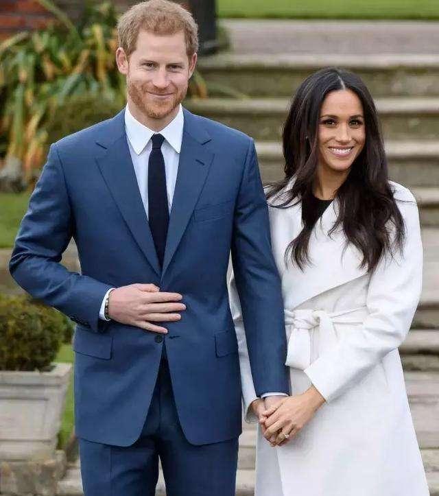 梅根·马克尔|神比喻！梅根“像弹钢琴一样弹奏哈里王子”，得到了她想要的一切