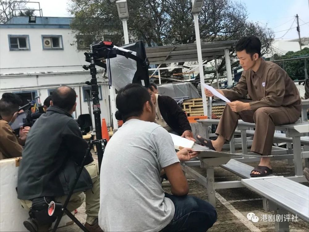 tvb|TVB男星离巢七个月后宣布回巢，新剧将做男一，网友质疑不够帅