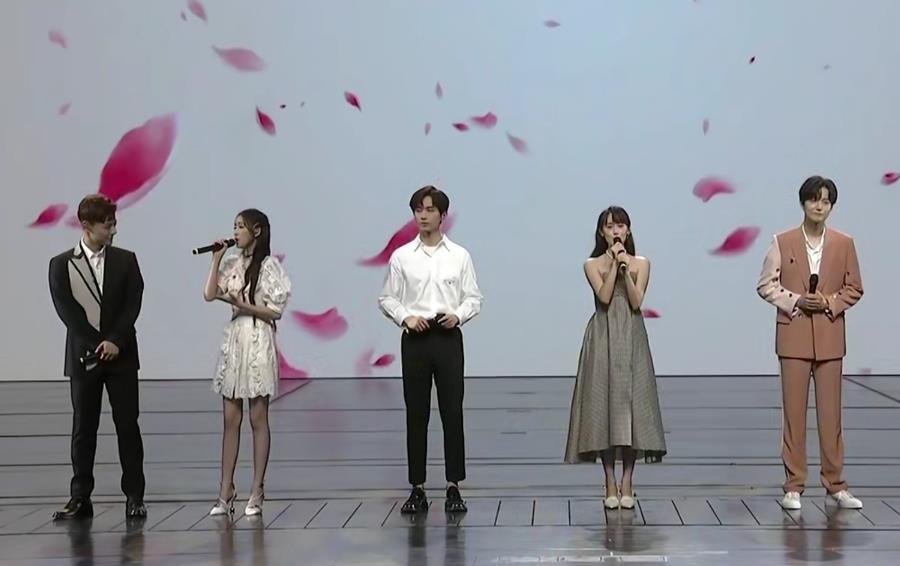 云歌会|《琉璃》收官云歌会拆CP，袁冰妍成毅无互动，第二部遭粉丝抵制