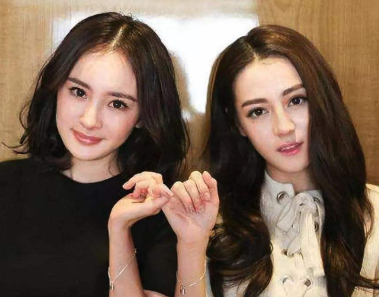 陈红|连琼瑶都称赞的脸蛋，25岁成第一女神，50岁近照却已认不出