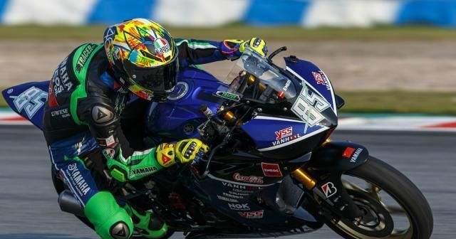 王一博又要开始耍帅了!参加摩托车赛,尹正只是小跟班?