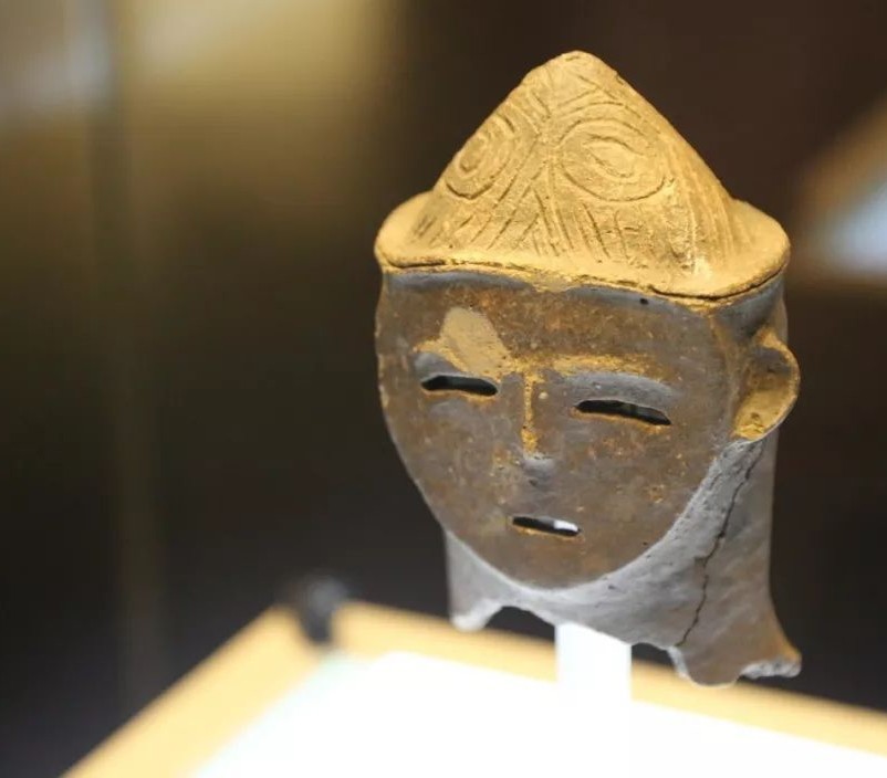 契丹族|牛河梁遗址：出土过1位老人，距今5400年，和很多汉族有血缘关系