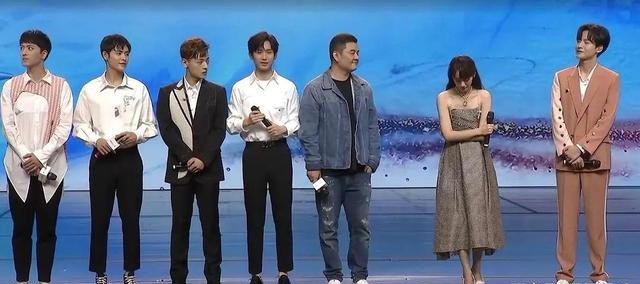 琉璃|《琉璃》收官云歌会，成毅被骂不尊重女主，袁冰妍遭孤立