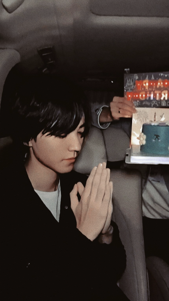 王俊凯|王俊凯生日直播被质疑发际线，飙脏话：老子真的想骂人！又拽又野