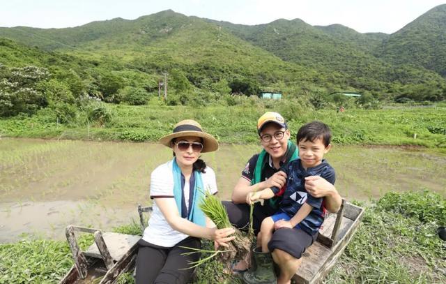 霍启刚|“奇葩”的霍启刚：富养老婆穷养儿，郭晶晶进对豪门嫁对郎