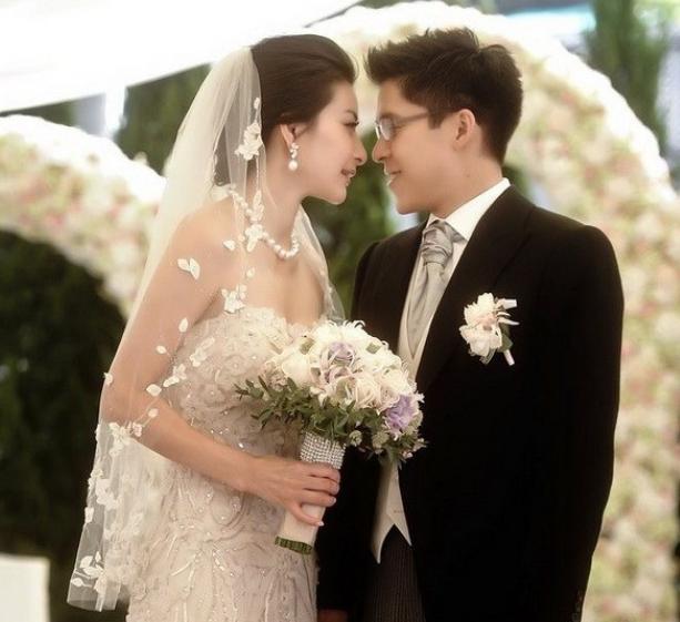 霍启刚|“奇葩”的霍启刚：富养老婆穷养儿，郭晶晶进对豪门嫁对郎