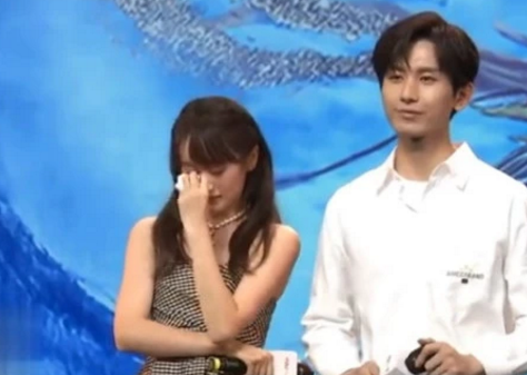 袁冰妍|曝袁冰妍活动遭成毅排挤，公司ceo却发文反转，称女方违约没诚信