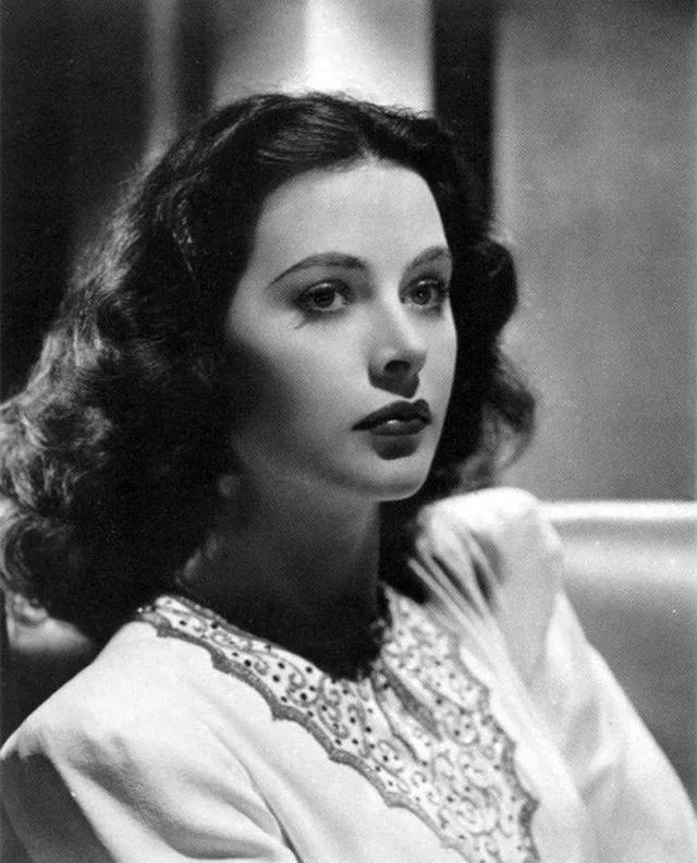 她身上有两个标签:电影明星和发明家,开挂的人生不需要解释|海蒂