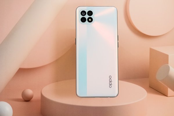 好看不張揚的5g輕薄手機opporeno4se外觀有顏值