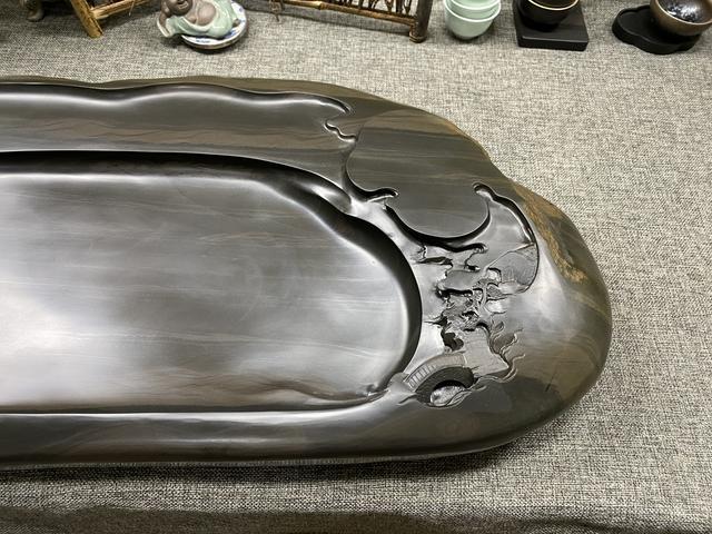 茶盘|把“小桥流水人家”，分别刻在两块石茶盘上，你们觉得谁更出色？