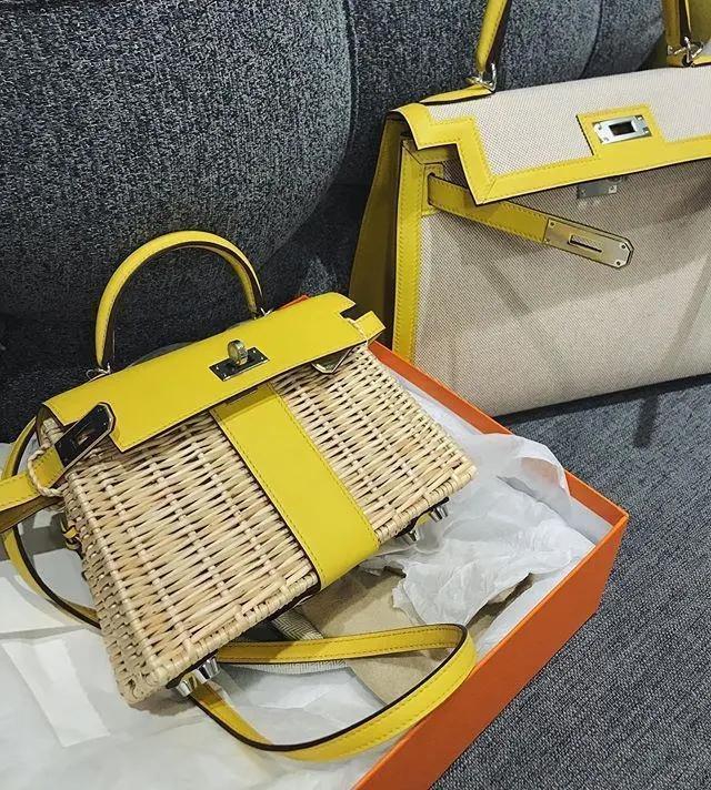 周扬青|周扬青再次晒豪华礼物：团队派专机送奢侈品，紫色宝石盘令人羡慕