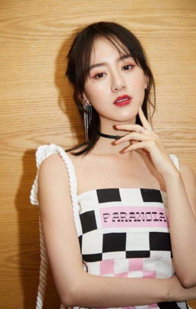 云歌会后,欢瑞钟凯发言追责某公司及旗下艺人,网友:成毅实惨!