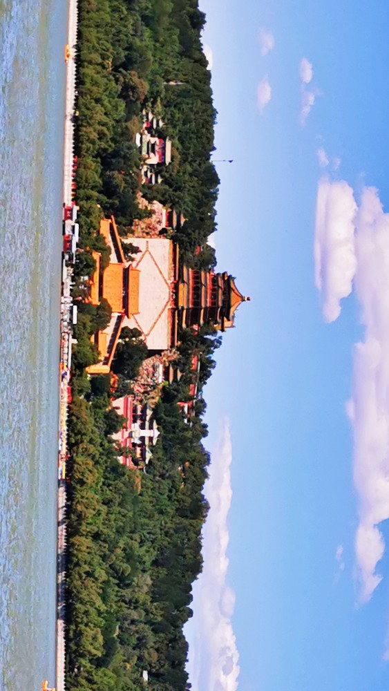 北京|北京风物探秘：北京西山一带的秋色之美，为何美得透亮