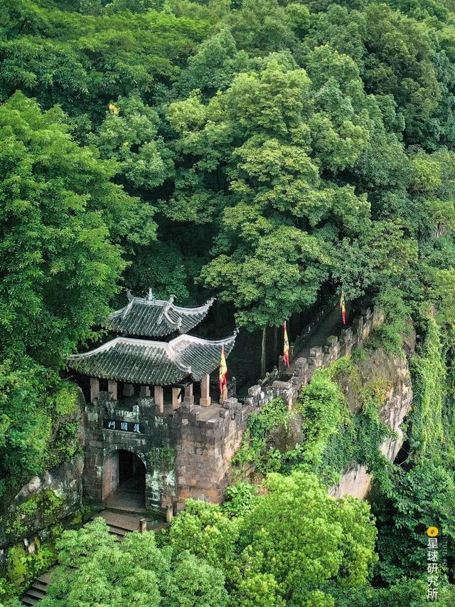 重庆|什么是重庆？