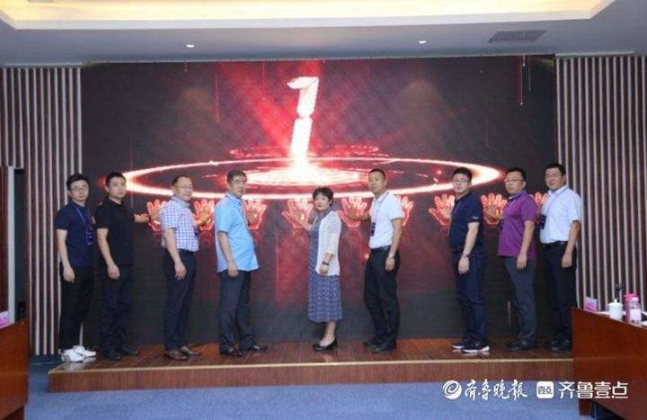 青岛公交集团|助力地方旅游，十城百媒公交车身广告联展计划在青启动