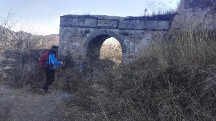 铁陀山|北京户外十大经典旅游线路：铁陀山徒步攻略