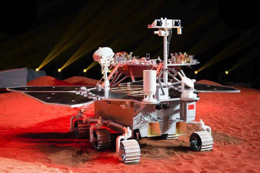 天问一号|好消息不断，天问一号完成第二次轨道中途修正，它飞到哪里了