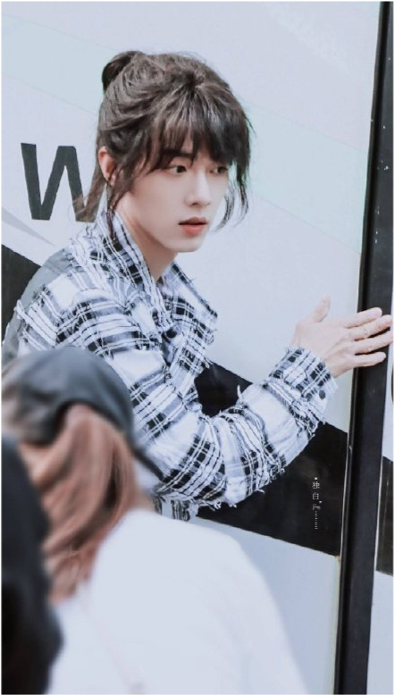 杨颖|肖战将与杨颖组CP？知情人曝其接新戏，杨颖想演女主，片方正在考虑中