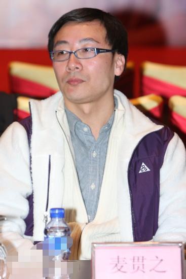 成毅|成毅因拆CP翻车，片场跟导演吵架视频被扒，激动怒指对方险动手