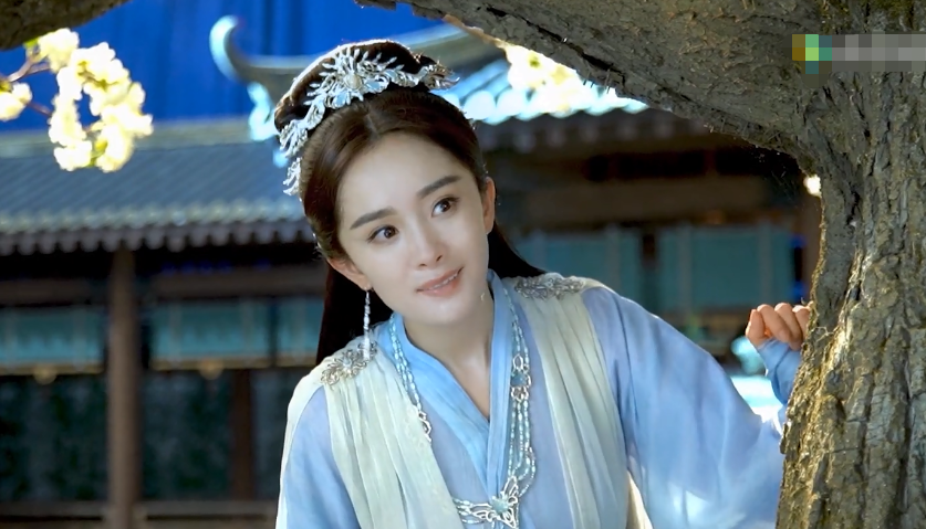《斛珠夫人》杀青特辑,陈伟霆古装帅,杨幂装扮梦回"白浅"