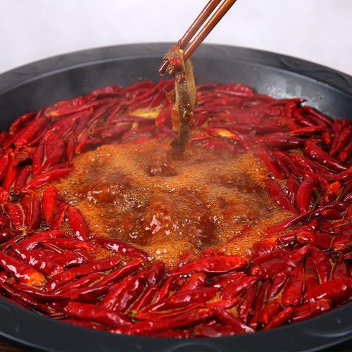 特色麻辣火锅,怎么都不腻的美食_腾讯新闻