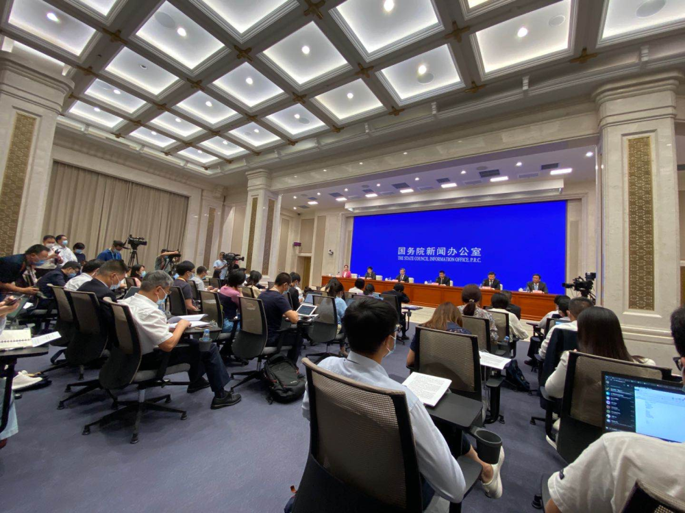 何报翔|“一产业、一园区、一走廊”，副省长何报翔详解湖南自贸试验区特色