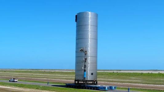 spacex公司|SpaceX将升空！飞往60000英尺高空，2050年能在火星建座城？